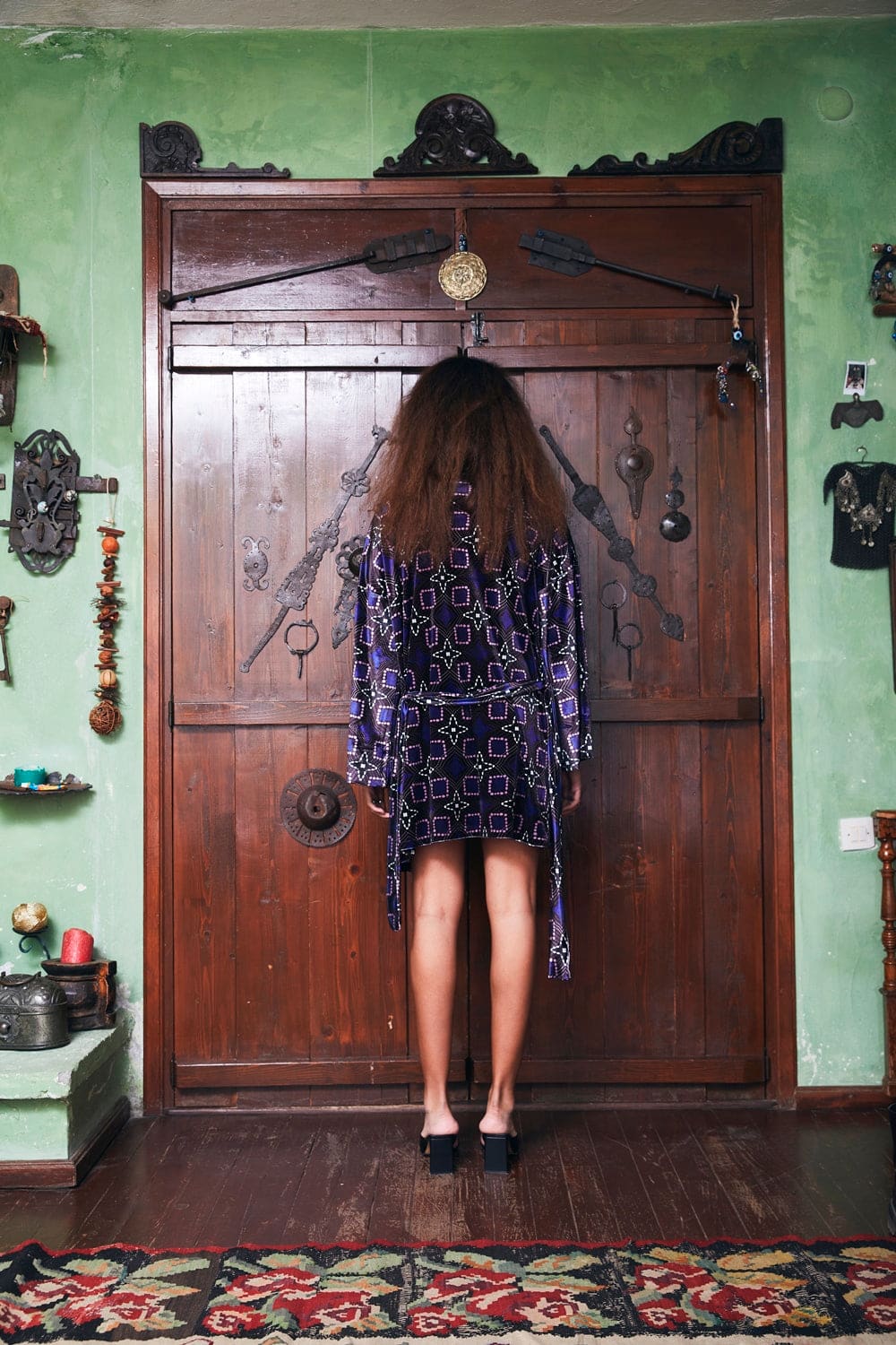 Le-Monade Dreams-Old Fashioned Kadife Kimono-Kimono-5-Milagron.com