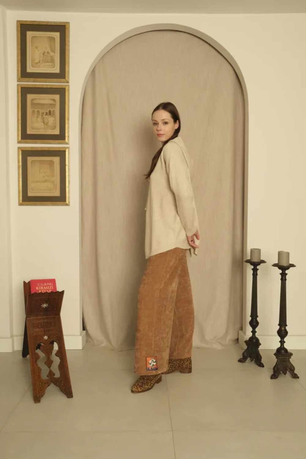 Le-Monade Dreams-Şönil Karamel Kemer Detaylı Pantolon-Pantolon-4-Milagron.com