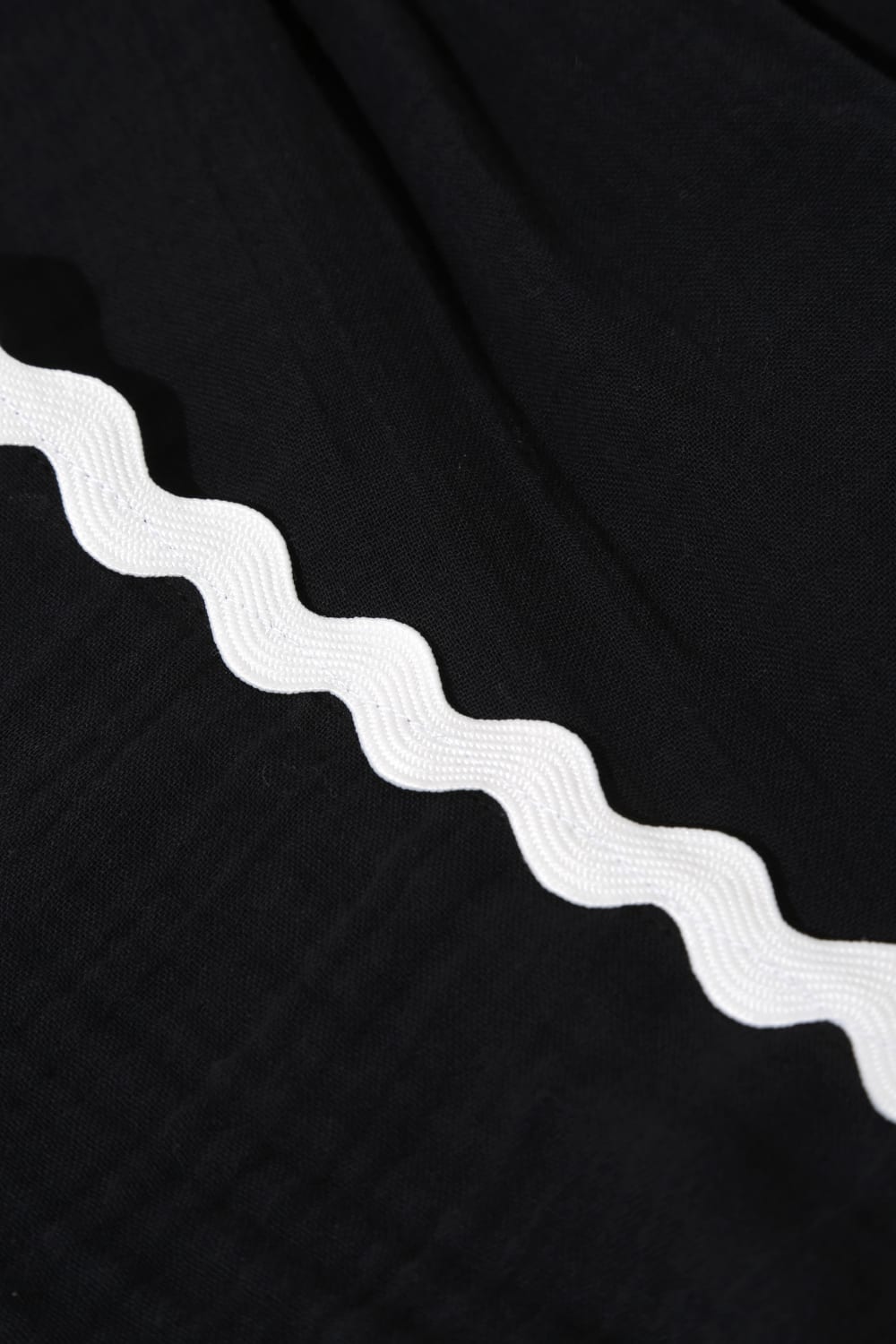 Le-Monade Dreams-Su Taşı Detaylı Siyah Şort-Şort-3-Milagron.com