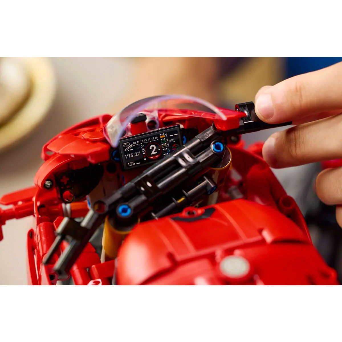42202 Lego Technic Ducati Panigale V4 S Motosiklet 1603 Parça +18 Yaş