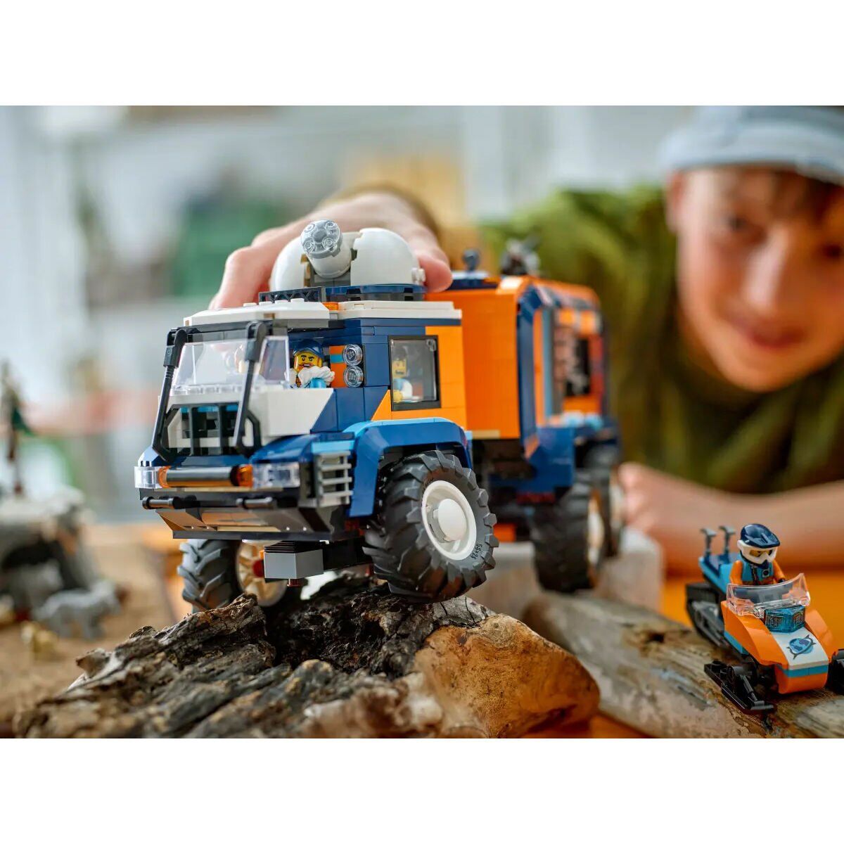 60471 Lego City Kutup Keşif Kamyonu 1064 Parça +8 Yaş