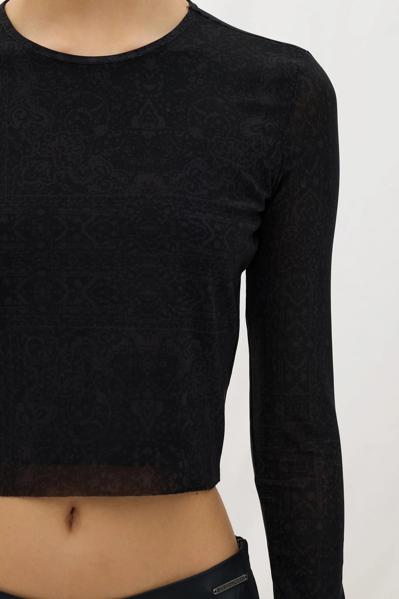 Les Benjamins-Blouse 001-Crop Top-6-Milagron.com