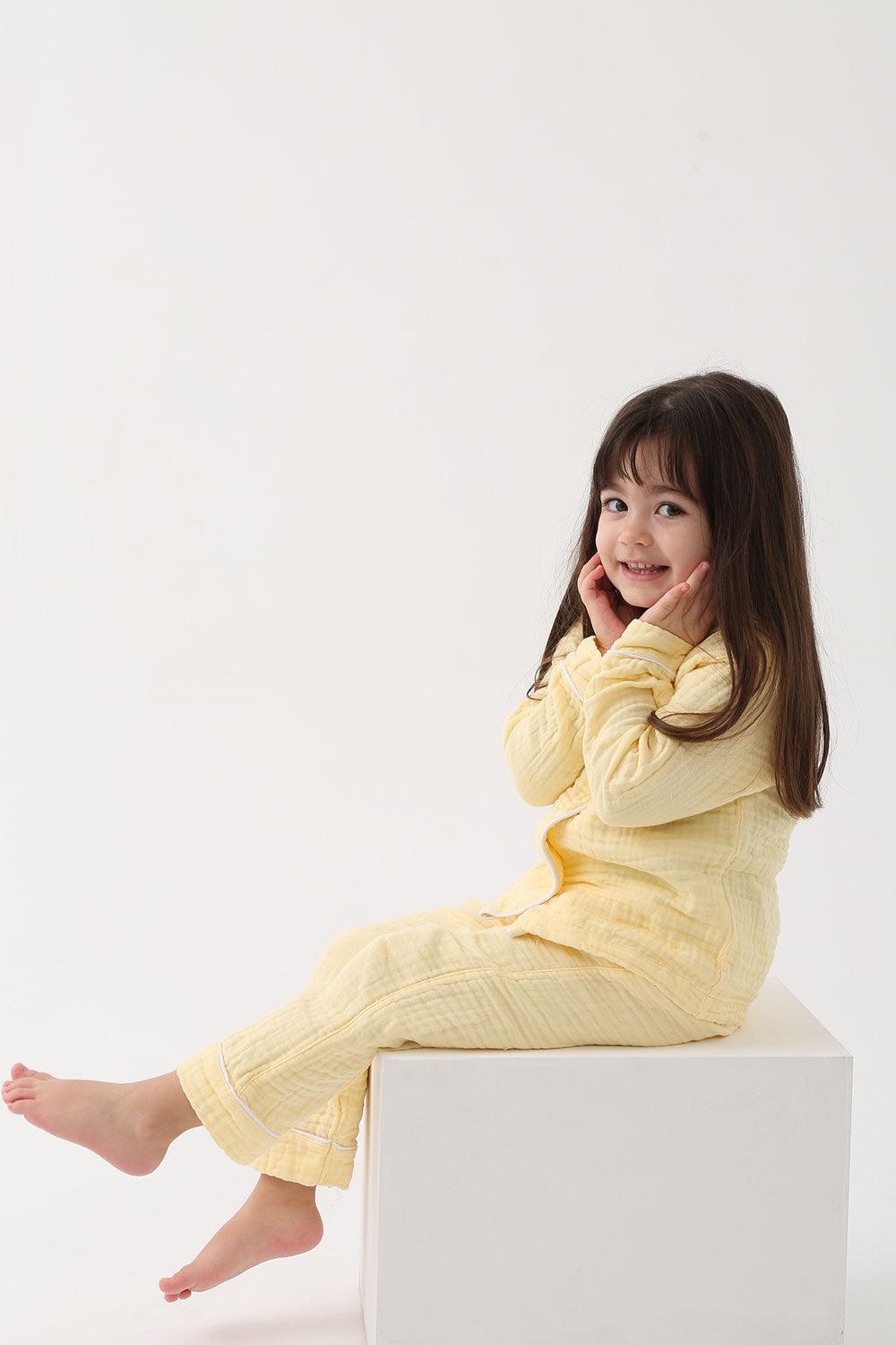 Let's Be Friends-Organik Muslin Pijama Takımı - Sarı-Pijama Takımı-2-Milagron.com