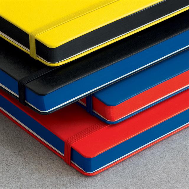 Leuchtturm 1917-Leuchtturm1917 Bauhaus Serisi Not Defteri, Orta Boy (A5), Sert Kapak, 251 Sayfa Mavi Noktalı Defter Red 359619-Noktalı-4-Milagron.com