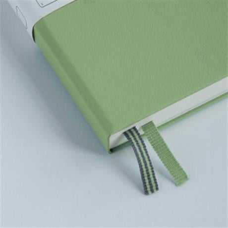 Leuchtturm 1917-Leuchttrum 1917 Medium(A5) Sert Kapak, 251 Numaralandırılmış Çizgisiz Sayfa Defter Sage 361585-Çizgisiz (Düz)-2-Milagron.com