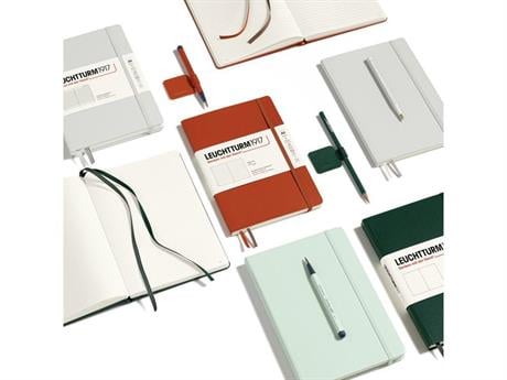 Leuchtturm 1917-Leuchttrum 1917 Medium(A5) Sert Kapak, 251 Numaralandırılmış Çizgisiz Sayfa Defter Sage 361585-Çizgisiz (Düz)-4-Milagron.com