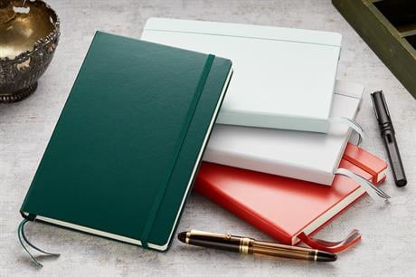 Leuchtturm 1917-Medium(a5) Sert Kapak, 251 Numaralandırılmış Noktalı Sayfa Defter Forest Green 367255-Defter-3-Milagron.com