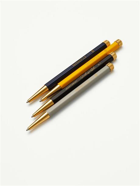 Leuchtturm 1917-Leuchtturm 1917 X Monocle Drehgriffel Tükenmez Kalem Sarı 363382-Tükenmez Kalem-7-Milagron.com