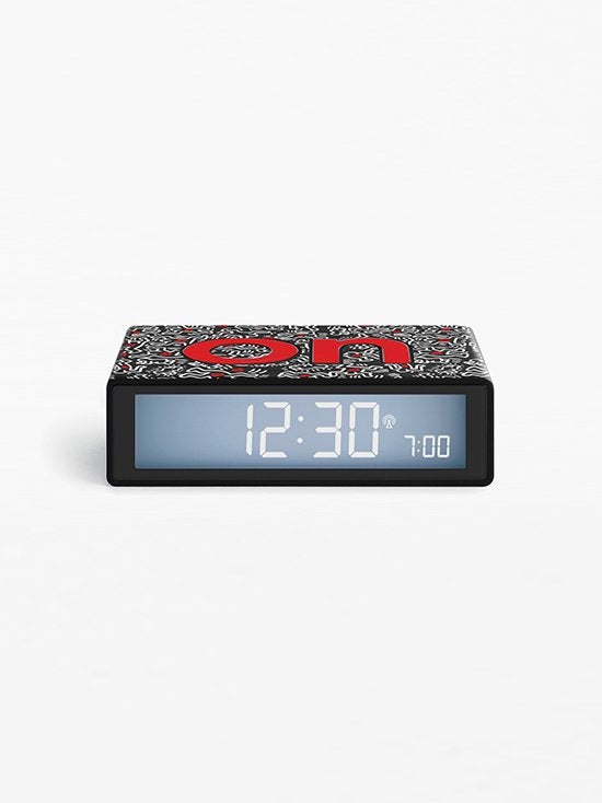Lexon-Flip + Alarm Saat X Keith Haring Love-Alarm Saatler-1-Milagron.com