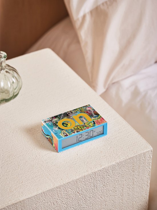 Lexon-Flip + Alarm Saat X X Jean Michel Basquiat Skull-Alarm Saatler-2-Milagron.com