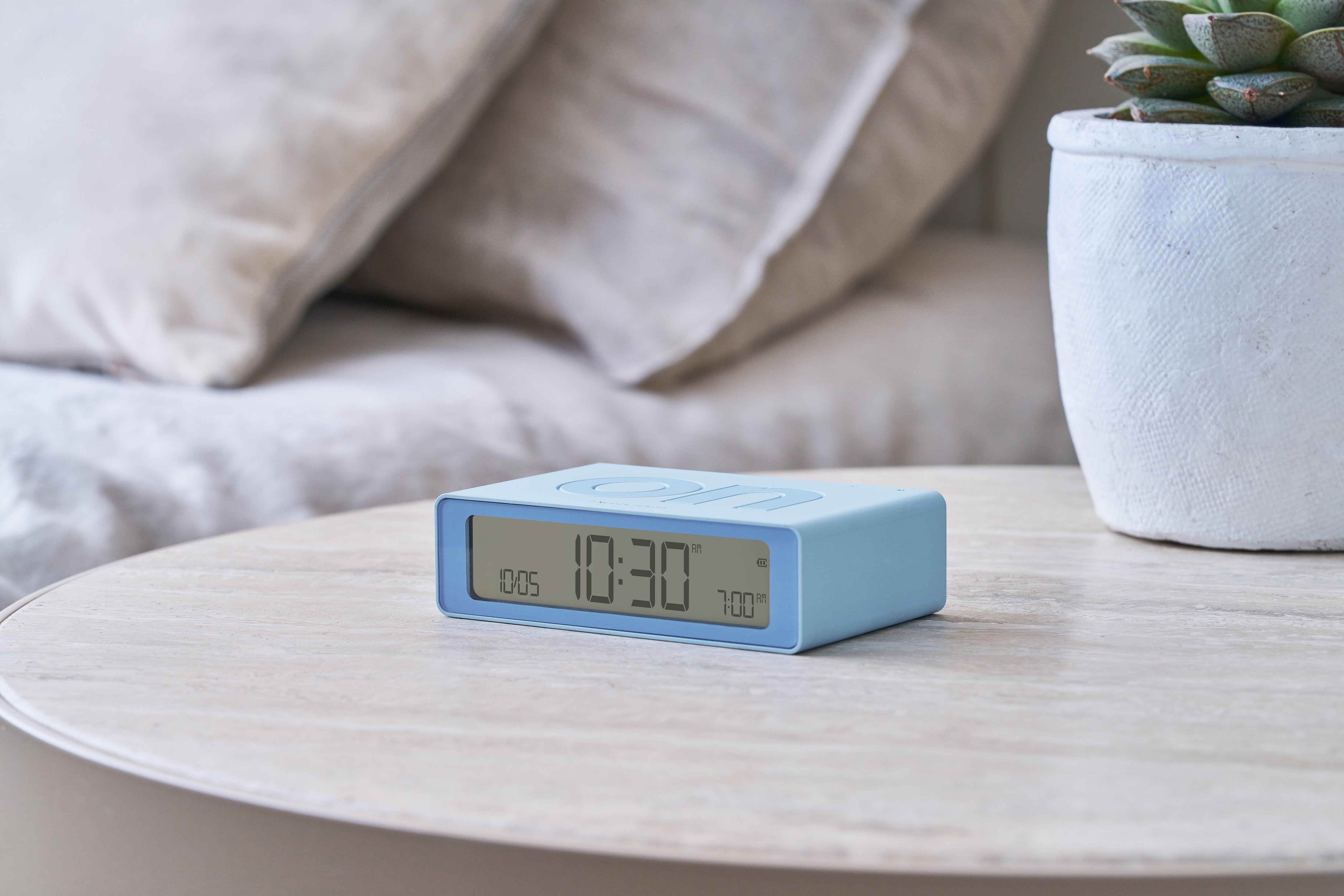 Lexon-Lexon Flip Mini Şarj Edilebilir Alarm Saat Açık Mavi-Alarm Saatler-9-Milagron.com