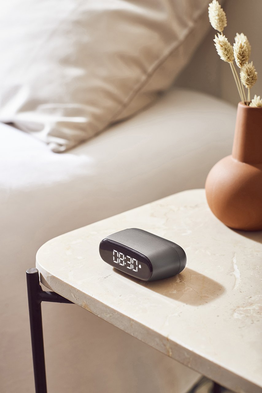 Lexon-Minut Alarm Saat Metalik Gri-Alarm Saatler-7-Milagron.com