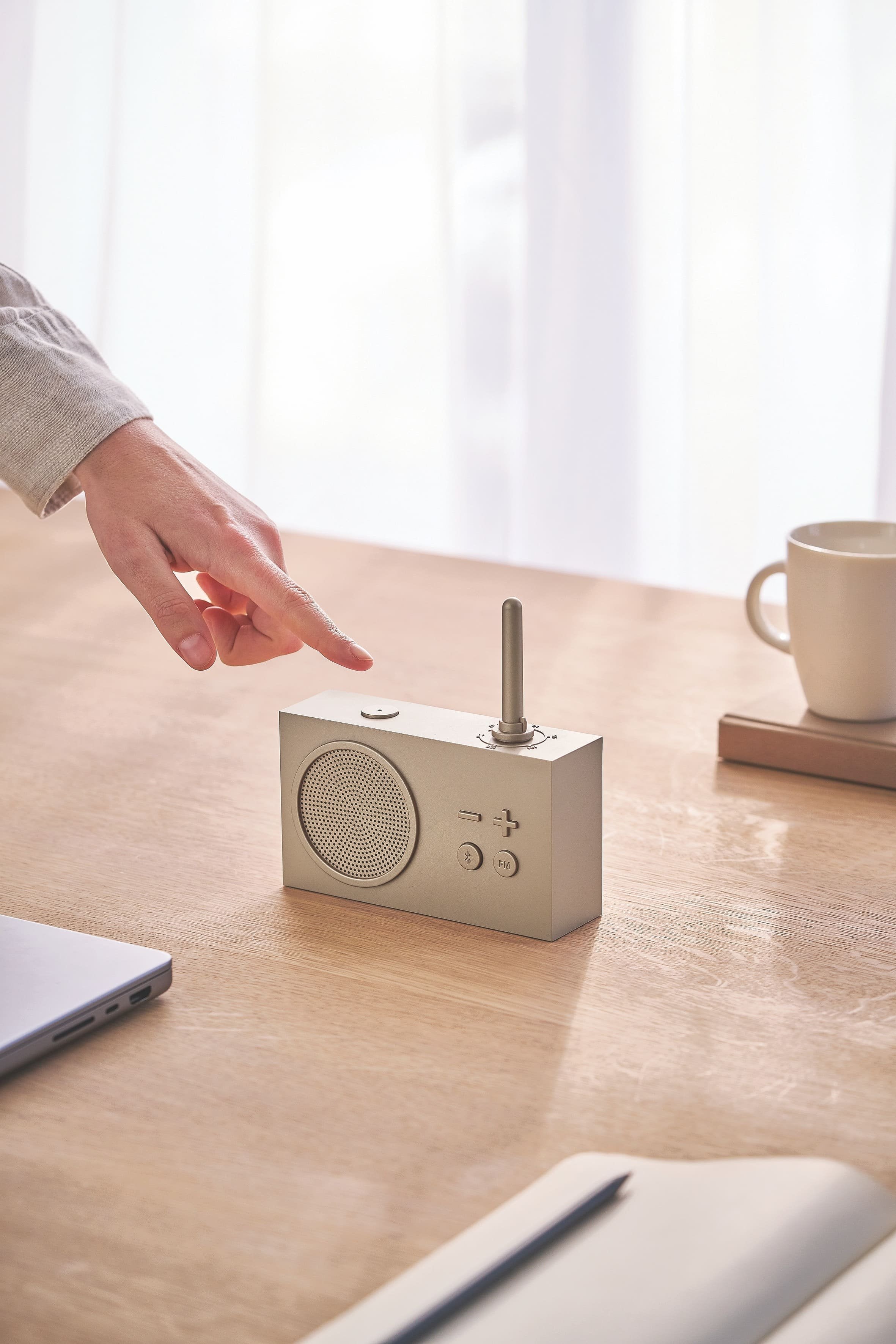 Lexon-Tykho 3 Bluetooth Hoparlör Ve Radyo Dore-Radyo-Hoparlör-1-Milagron.com