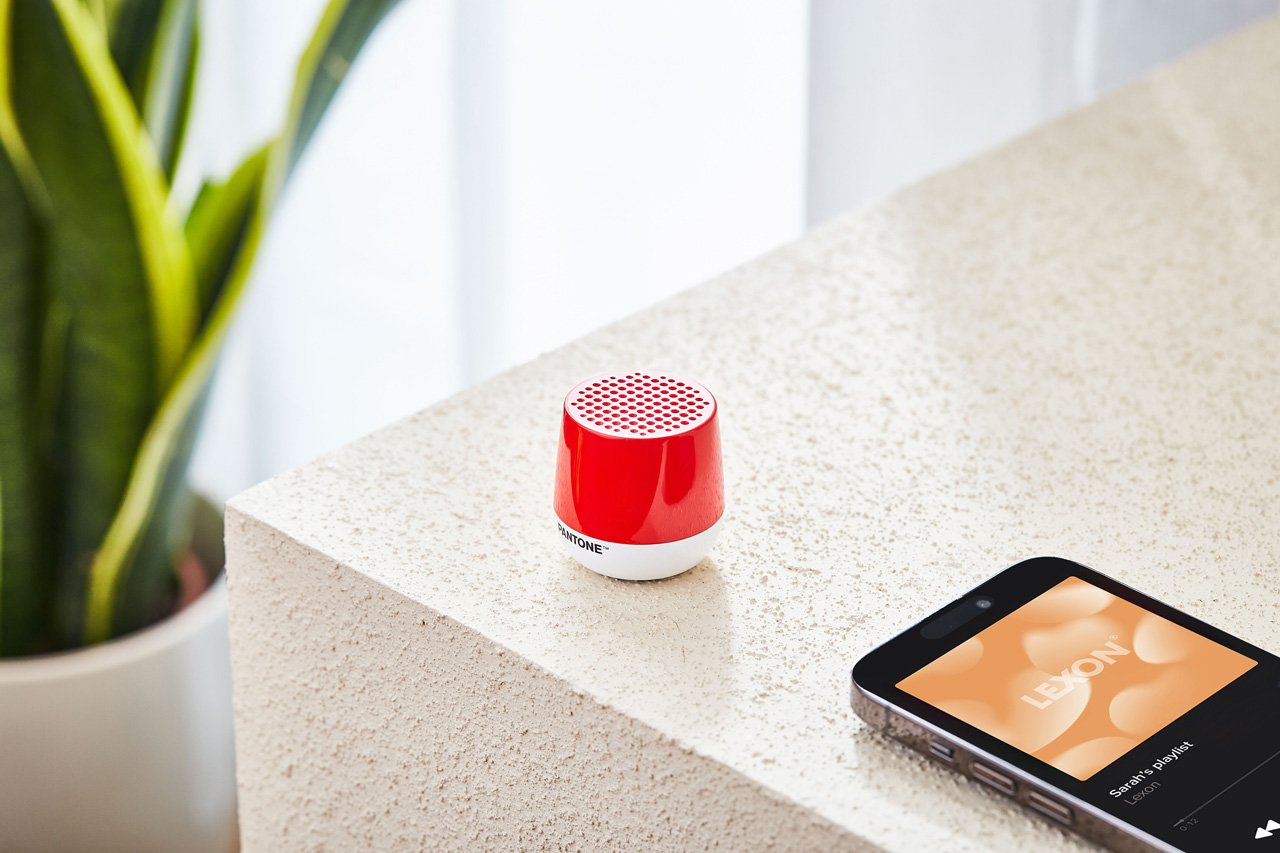 Lexon-X Pantone Mino + Bluetooth Hoparlör Kırmızı-Taşınabilir Hoparlör-2-Milagron.com