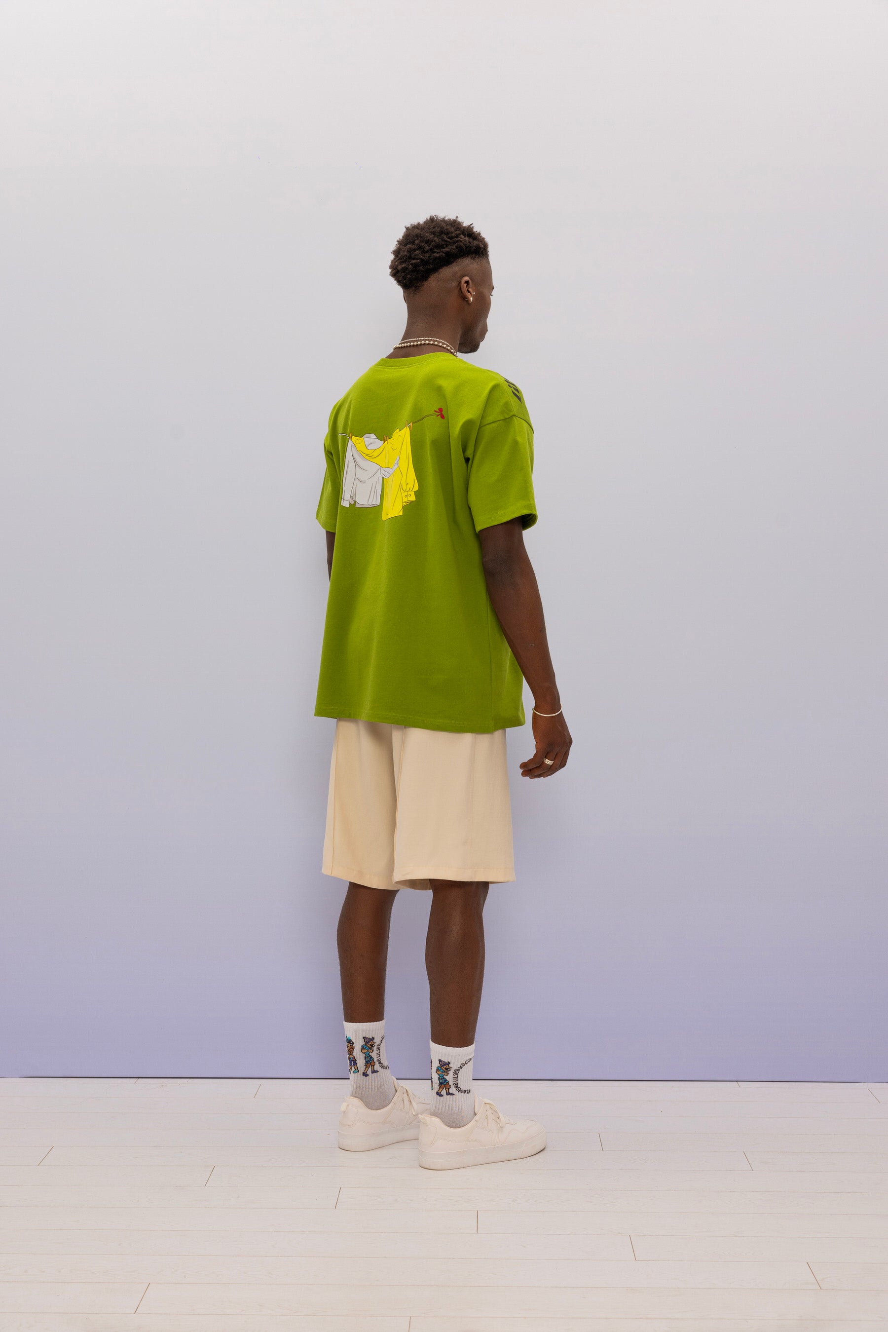 Lilseb-Laundry Tee-T-Shirts-7-Milagron.com