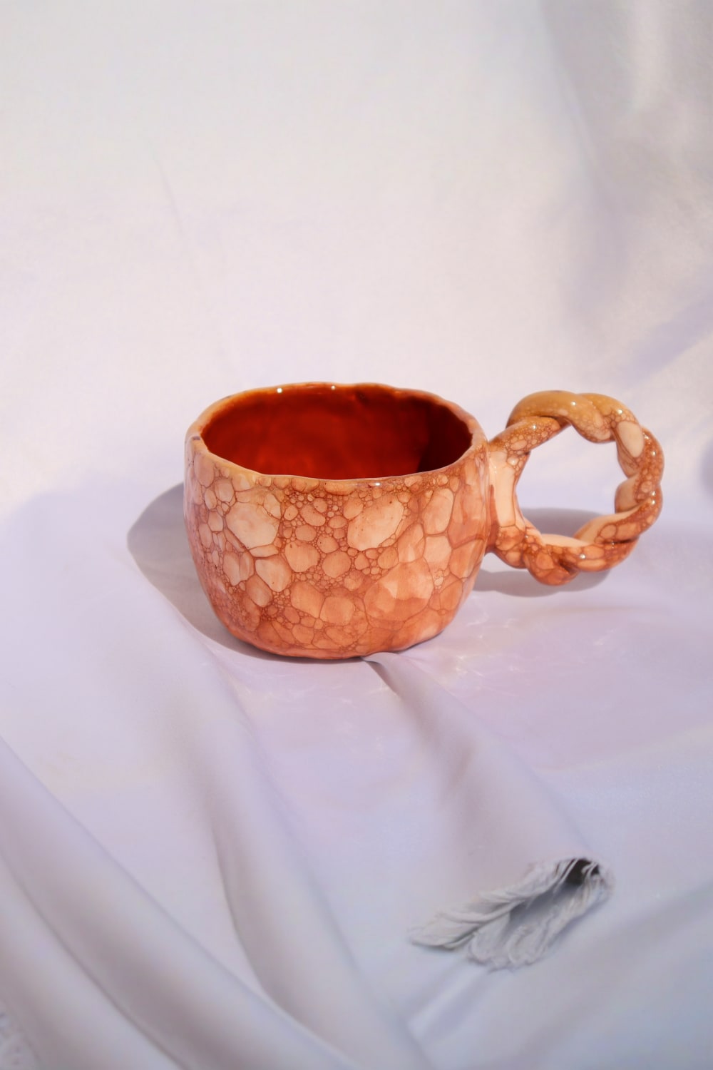 Lily & Loly Ceramics-Brown Bubble Kahverengi Bej Baloncuklu Kulplu El Yapımı Seramik Mug 200ml-Bardak-1-Milagron.com
