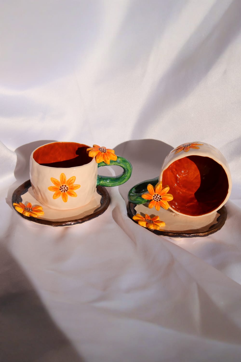 Lily & Loly Ceramics-Özel Çiçek Tasarımlı Çiçek Desenli Ayçiçek Kulplu El Yapımı Seramik Türk Kahvesi Fincan Seti - 2'li-Bardak-1-Milagron.com