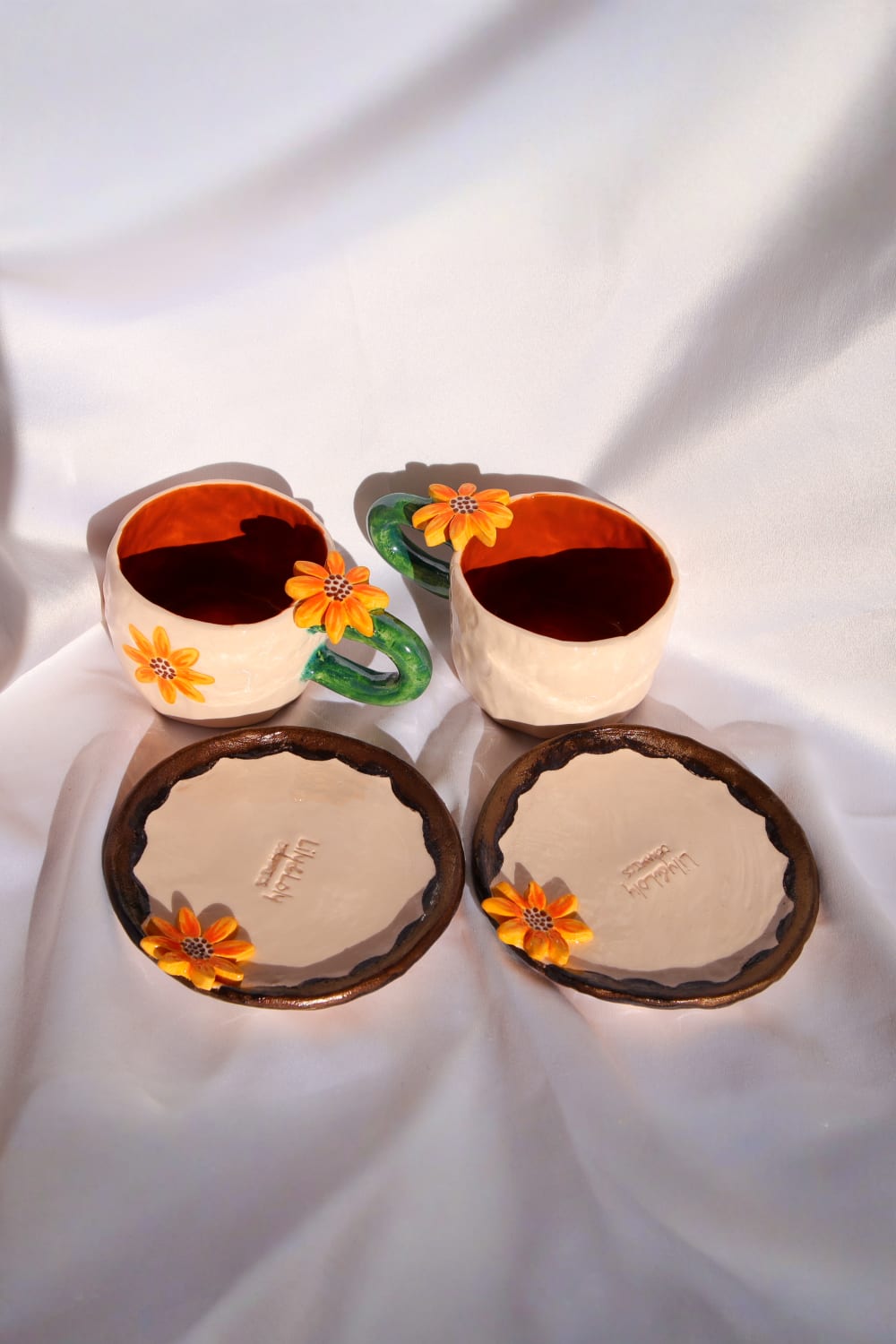 Lily & Loly Ceramics-Özel Çiçek Tasarımlı Çiçek Desenli Ayçiçek Kulplu El Yapımı Seramik Türk Kahvesi Fincan Seti - 2'li-Bardak-4-Milagron.com