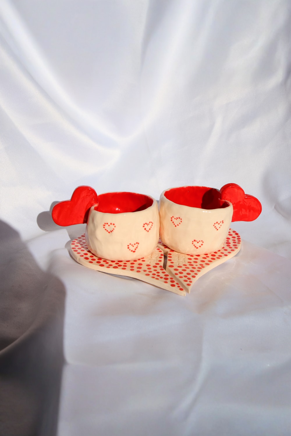 Lily & Loly Ceramics-Sevgililer Günü Serisi 2'li Kırmızı Kalp Kulplu El Yapımı Seramik Türk Kahvesi Fincan Seti-Bardak-2-Milagron.com