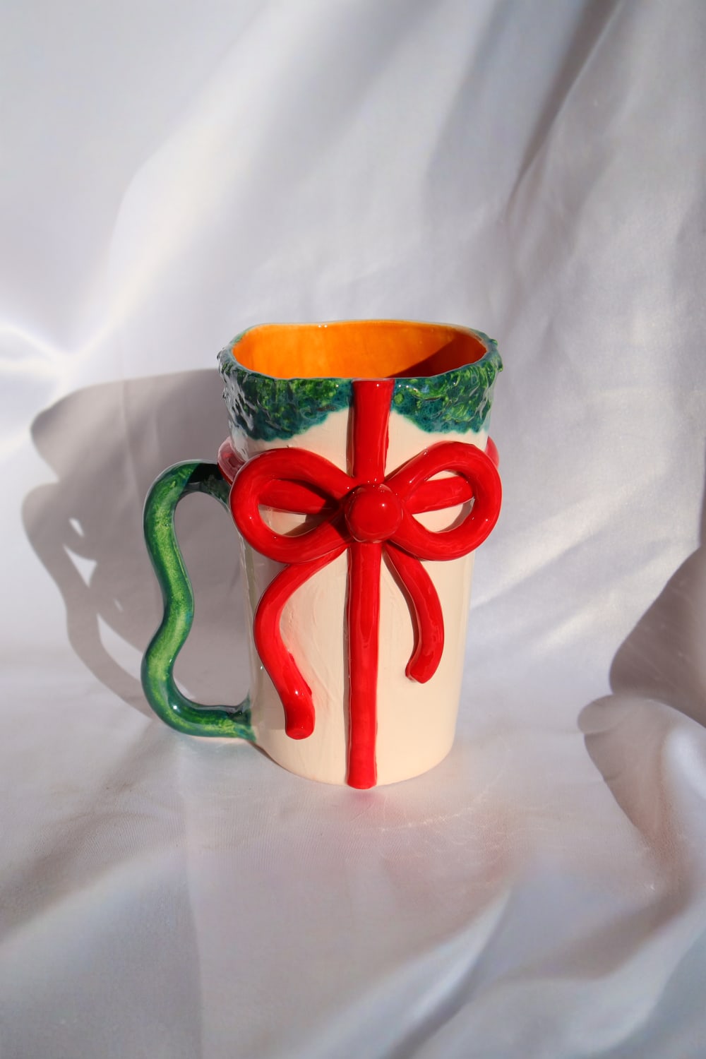 Lily & Loly Ceramics-Sevgililer Günü Serisi “ Kırmızı Fiyonklu Hediye Paketi” Kupa - El Yapımı Seramik Kupa Mug 300 Ml.-Bardak-5-Milagron.com