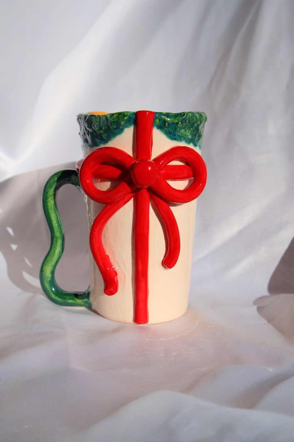 Lily & Loly Ceramics-Sevgililer Günü Serisi “ Kırmızı Fiyonklu Hediye Paketi” Kupa - El Yapımı Seramik Kupa Mug 300 Ml.-Bardak-8-Milagron.com