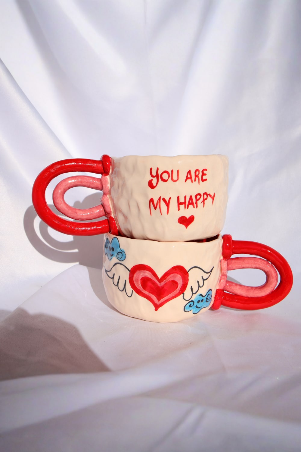 Lily & Loly Ceramics-Sevgililer Günü Serisi Uçan Kalp Çizimli El Yapımı Seramik Tekli Kupa 200 Ml-Bardak-2-Milagron.com