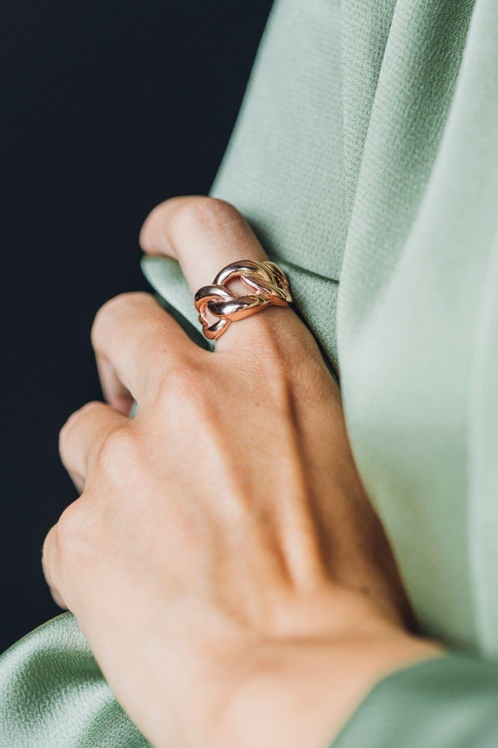 Linya Jewellery-Bella Zincir Yüzük Rose-Yüzük-2-Milagron.com