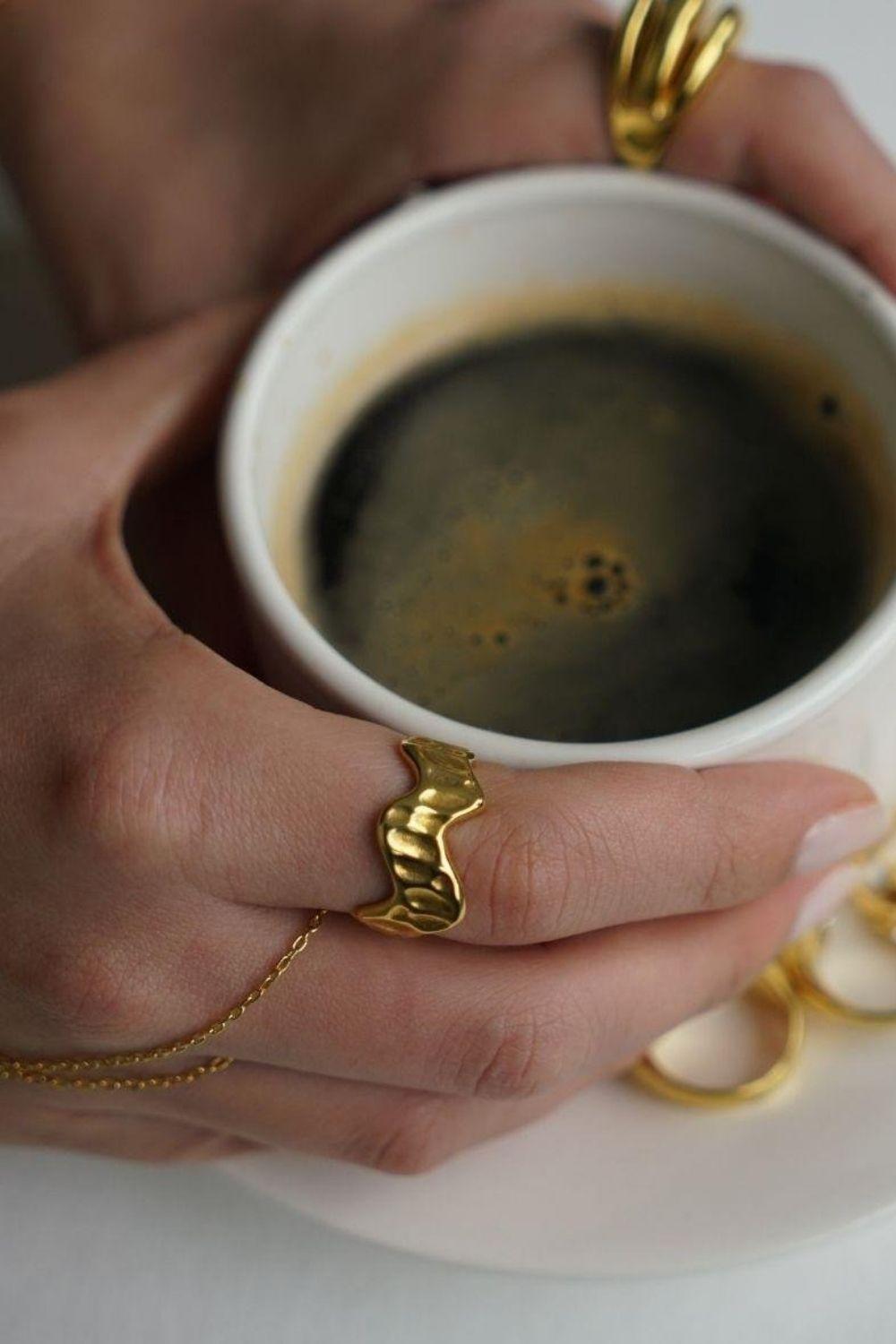 Linya Jewellery-Burl Desenli Yüzük-Yüzük-2-Milagron.com