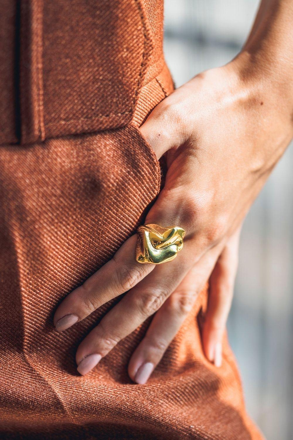 Linya Jewellery-Jayla Yüzük Parlak Gold-Yüzük-2-Milagron.com