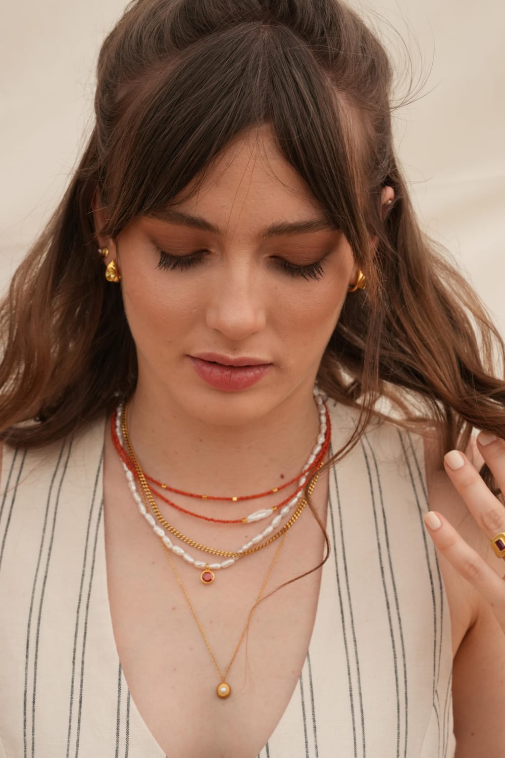 Linya Jewellery-Kely Kırmızı Mercanlı Küçük İncili Kolye-Kolye-5-Milagron.com