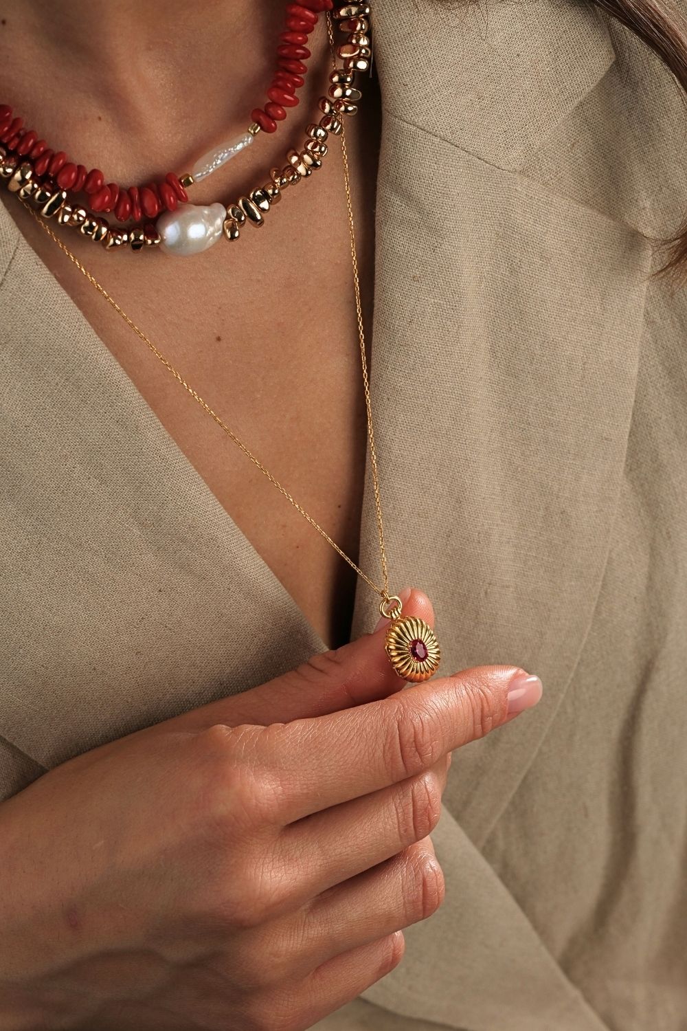 Mini Bordo TaşLı Kapaklı Madalyon Kolye Gold - 3