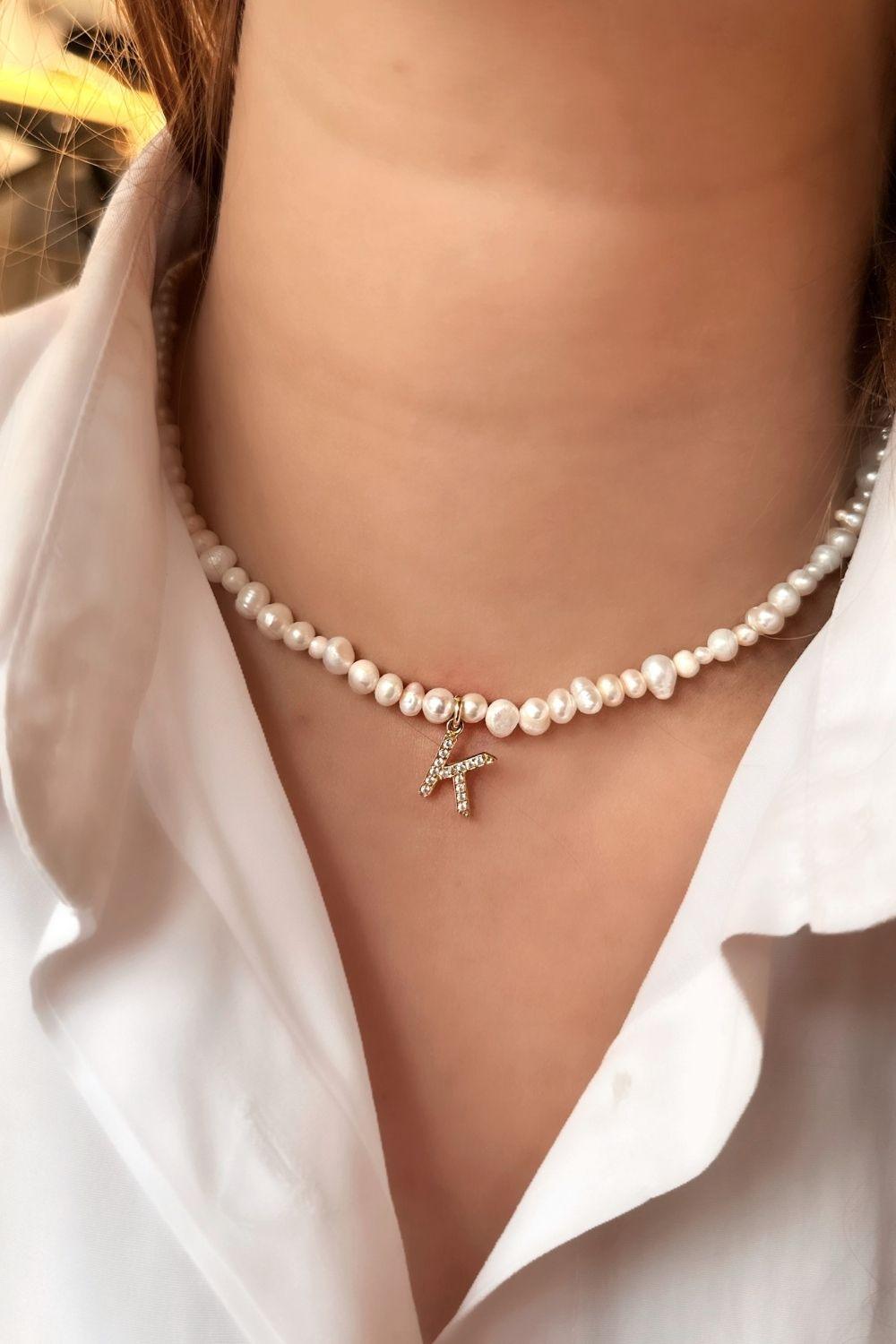 Linya Jewellery-Mono K Harfli İnci Kolye-Kolye-2-Milagron.com