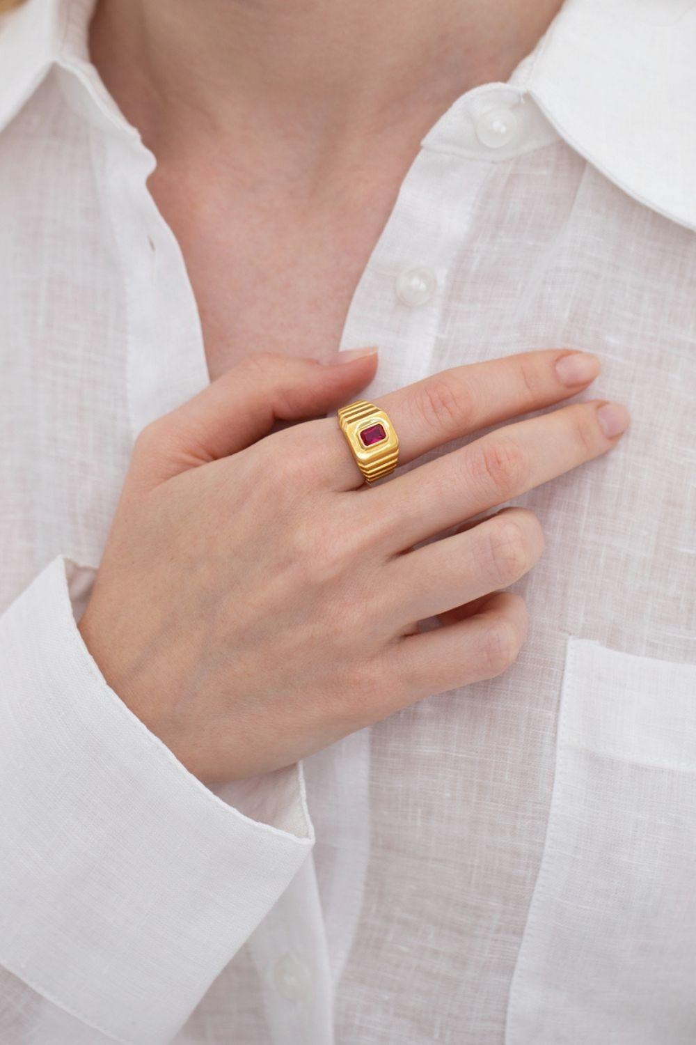 Linya Jewellery-Oktagon Bordo Taşlı Yüzük-Yüzük-2-Milagron.com