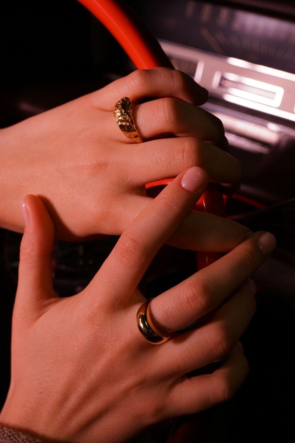 Linya Jewellery-Pary Amorf Parlak Gold Oval Yüzük-Yüzük-3-Milagron.com