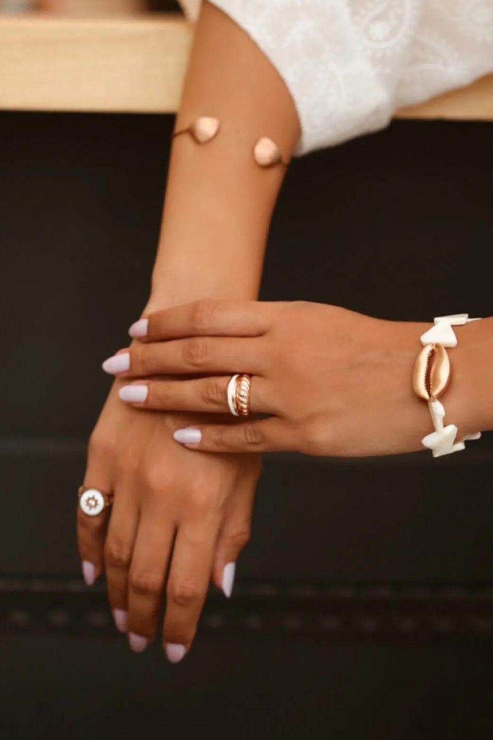 Linya Jewellery-Rosa Beyaz Mineli Yüzük Rose Gold-Yüzük-3-Milagron.com