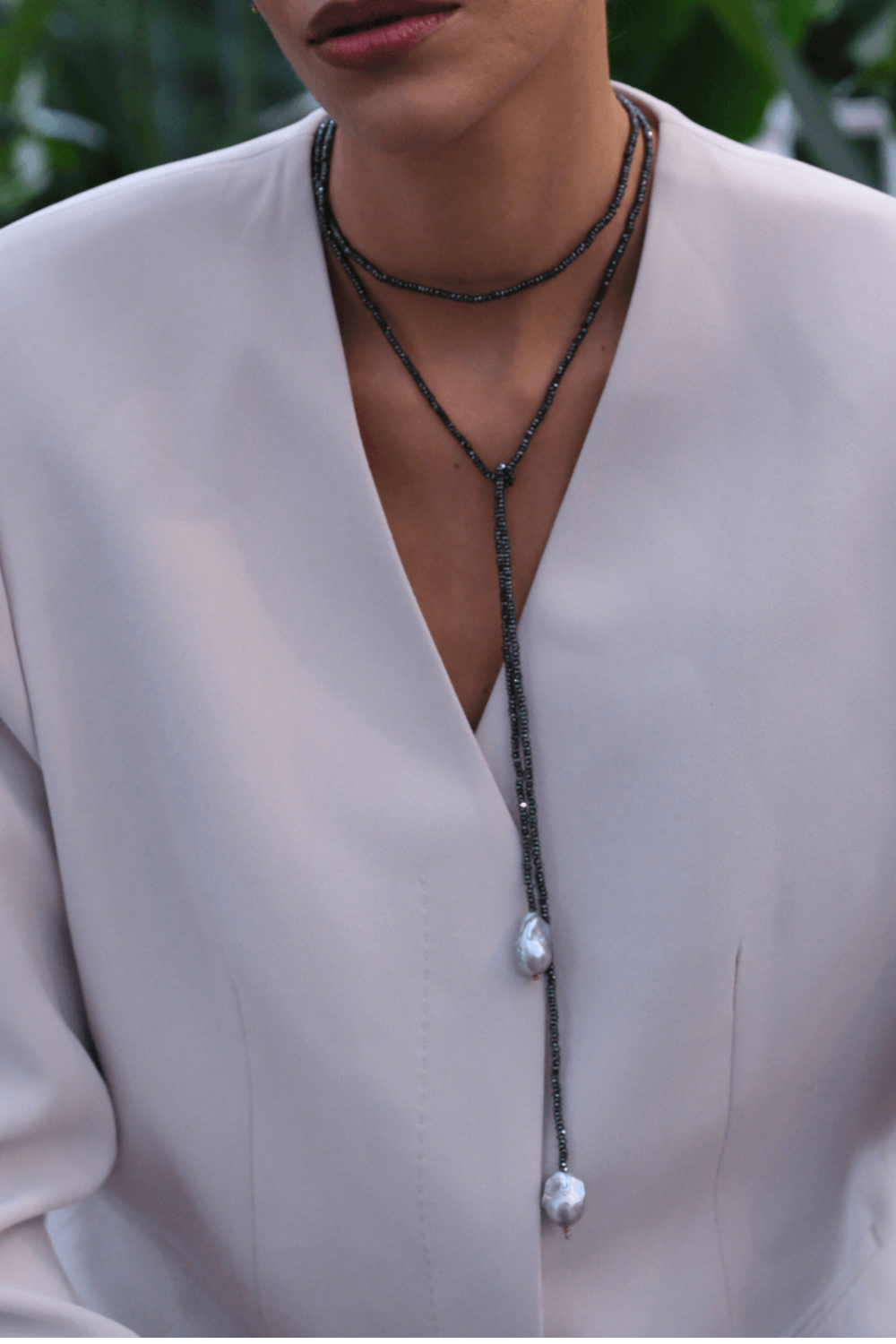 Linya Jewellery-Sedna Barok İncili Hematit Taşlı Uzun Kolye-Kolye-2-Milagron.com