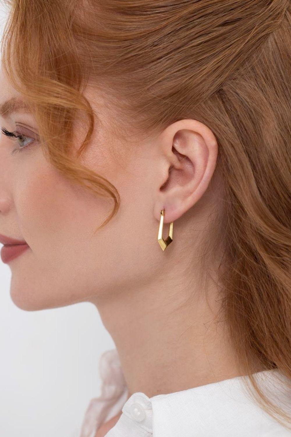 Linya Jewellery-Üçgen Halka Küpe-Küpe-1-Milagron.com