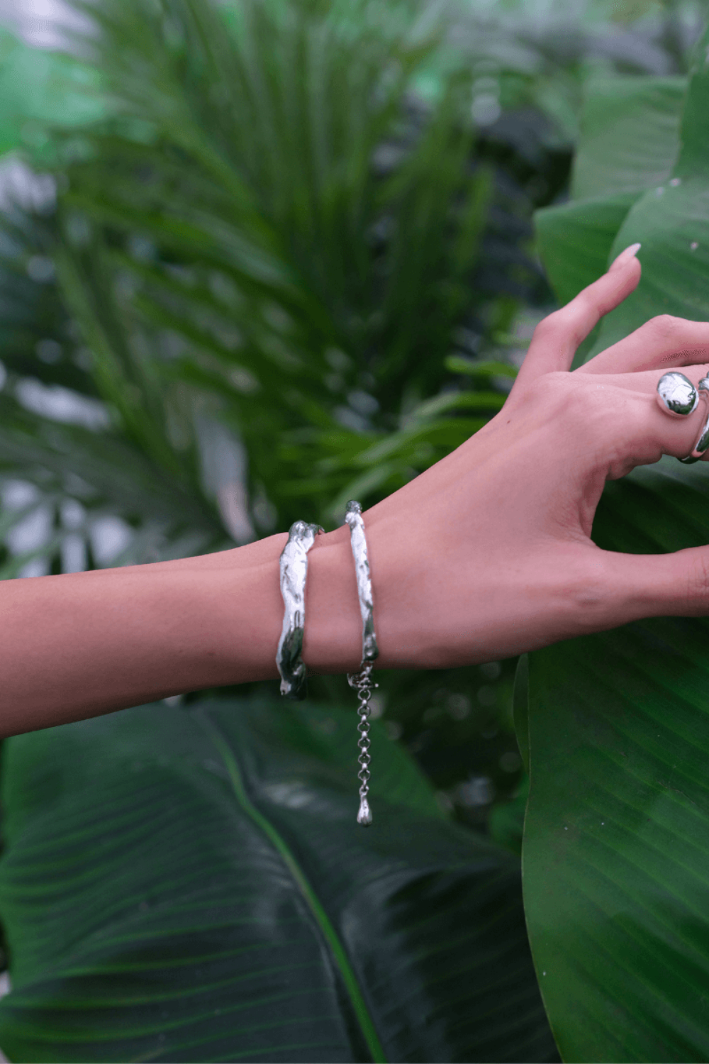 Linya Jewellery-Yira Kelepçe İnci Bileklik Gümüş-Bileklik-3-Milagron.com