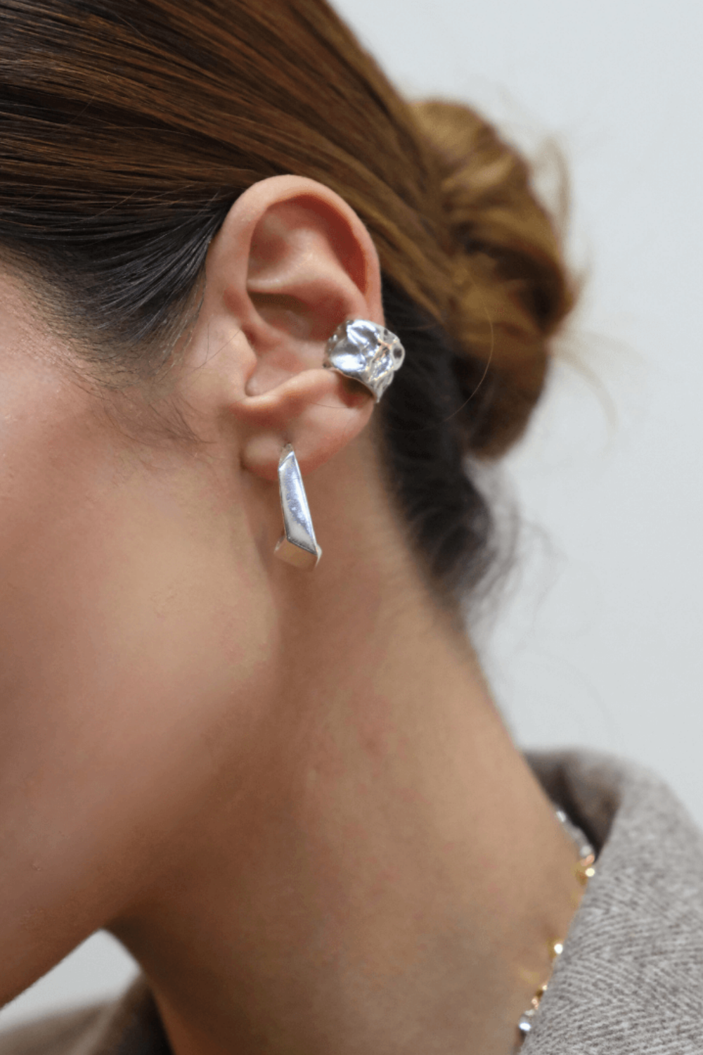 Linya Jewellery-Yora Amorf Kıkırdak Küpe Gümüş-Küpe-3-Milagron.com