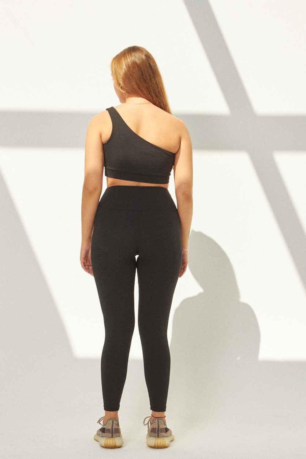 Liquide-SORUNLU - Stria Toga Bralet Siyah-Spor Sütyeni-2-Milagron.com