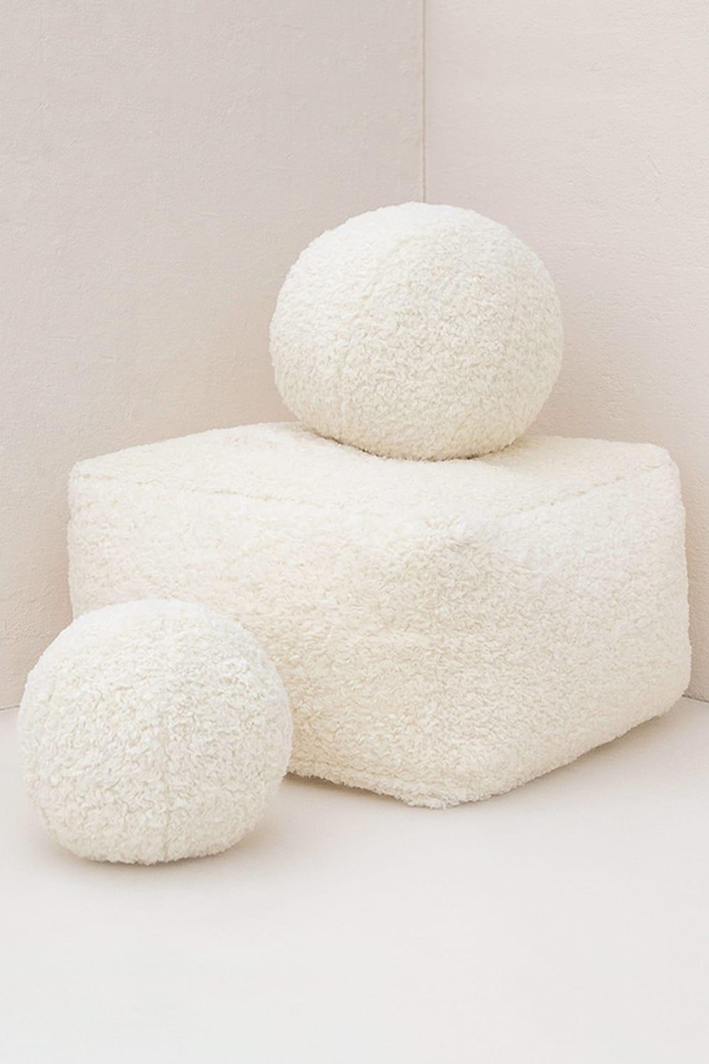 Livn Pieces-Kleed Oturak-Puf-2-Milagron.com