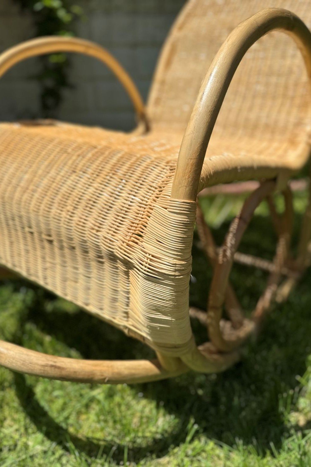 Lo-Fi House-Castello Rattan Sallanan Sandalye-Sandalye-2-Milagron.com