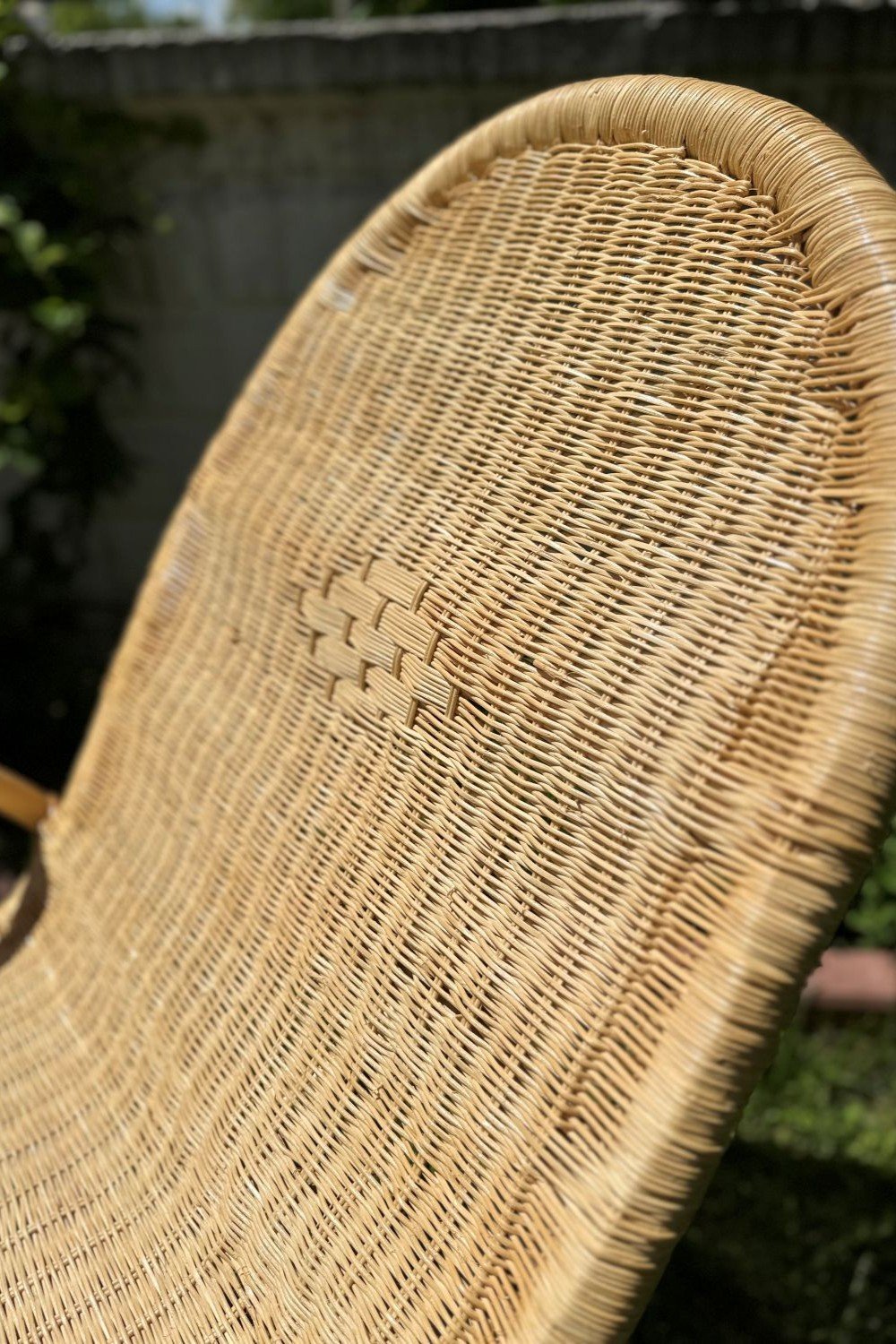 Lo-Fi House-Castello Rattan Sallanan Sandalye-Sandalye-4-Milagron.com