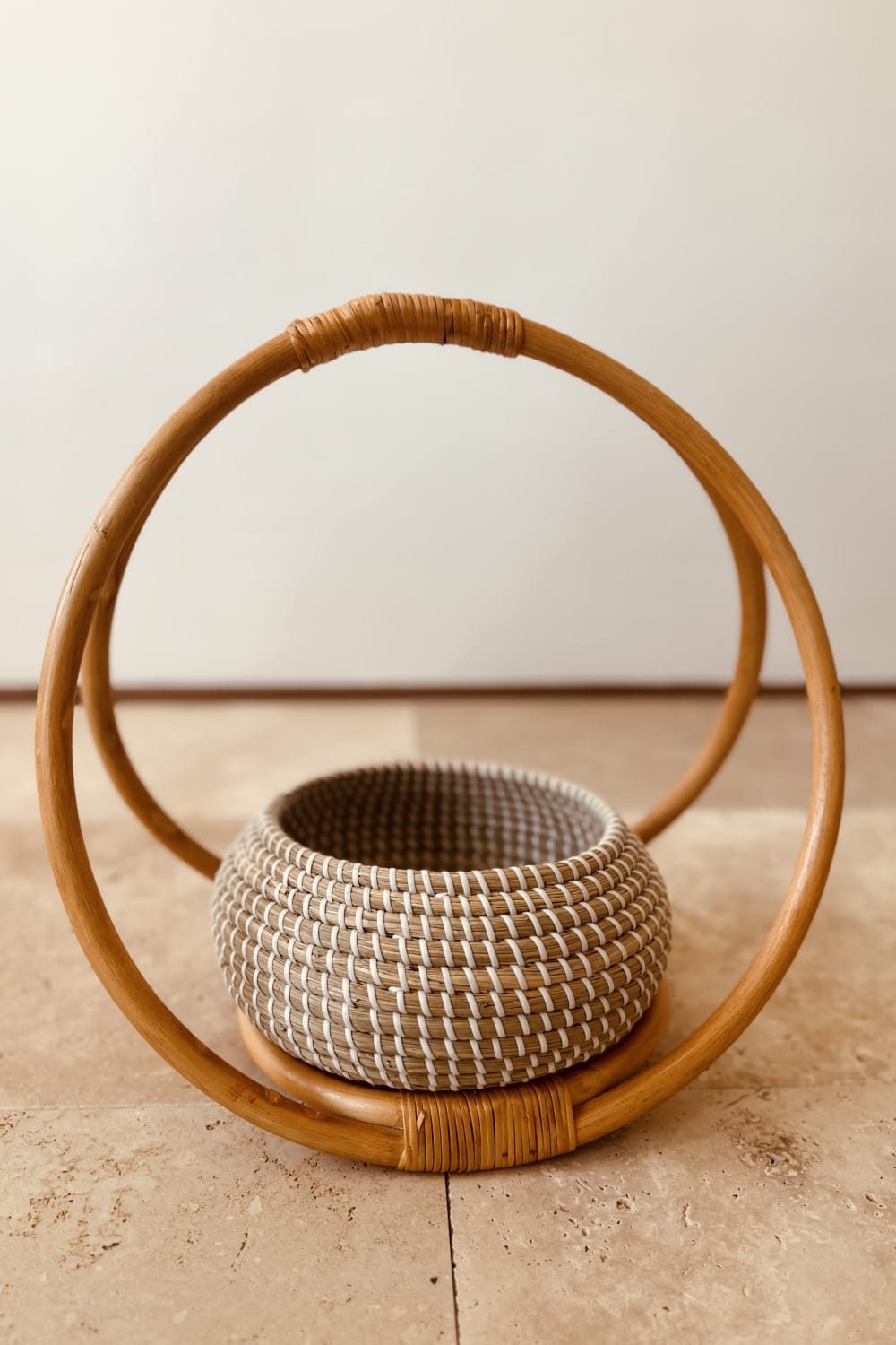 Lo-Fi House-Enoki Asılabilir Rattan Saksı-Dekoratif Saksı-3-Milagron.com