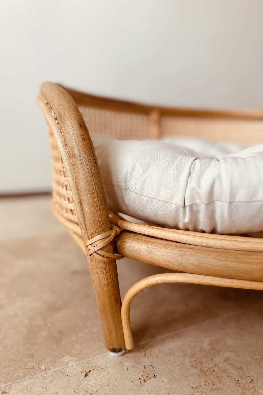 Lo-Fi House-Fleck Rattan Pet Yatağı-Köpek-5-Milagron.com