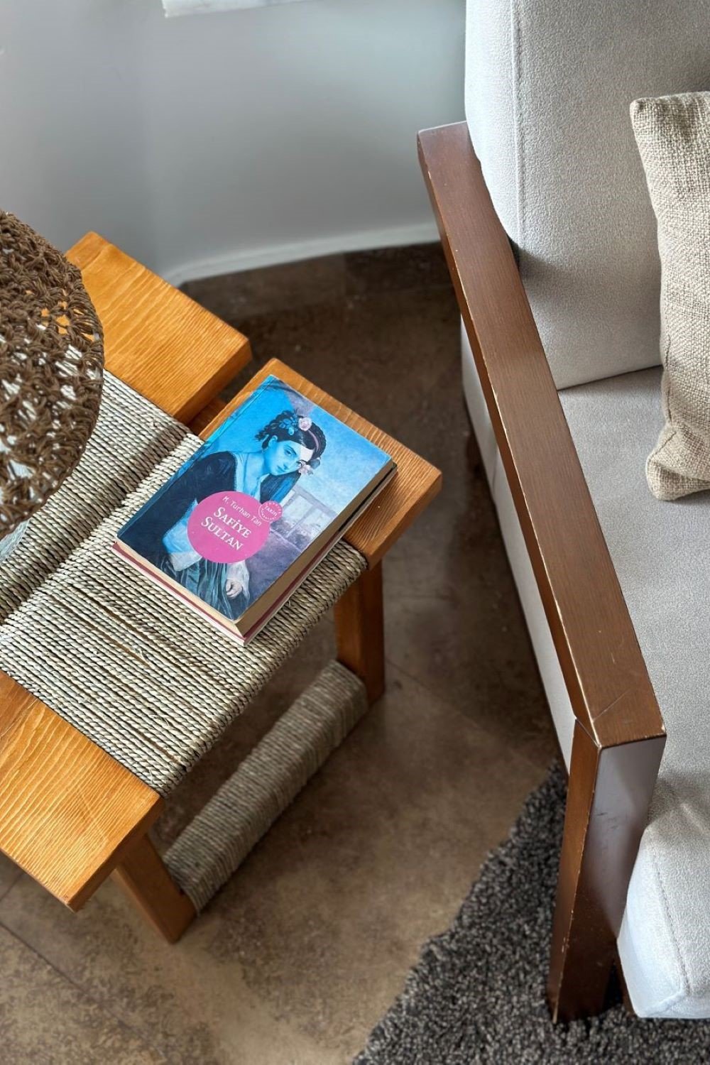 Lo-Fi House-Picea Ahşap Sehpa-Sehpa-2-Milagron.com