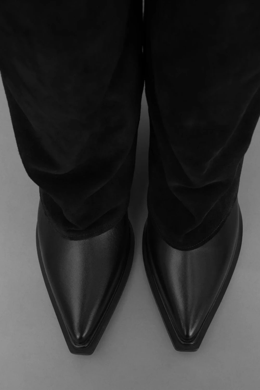 Loie-Joy Siyah Süet Çizme-Çizme-2-Milagron.com