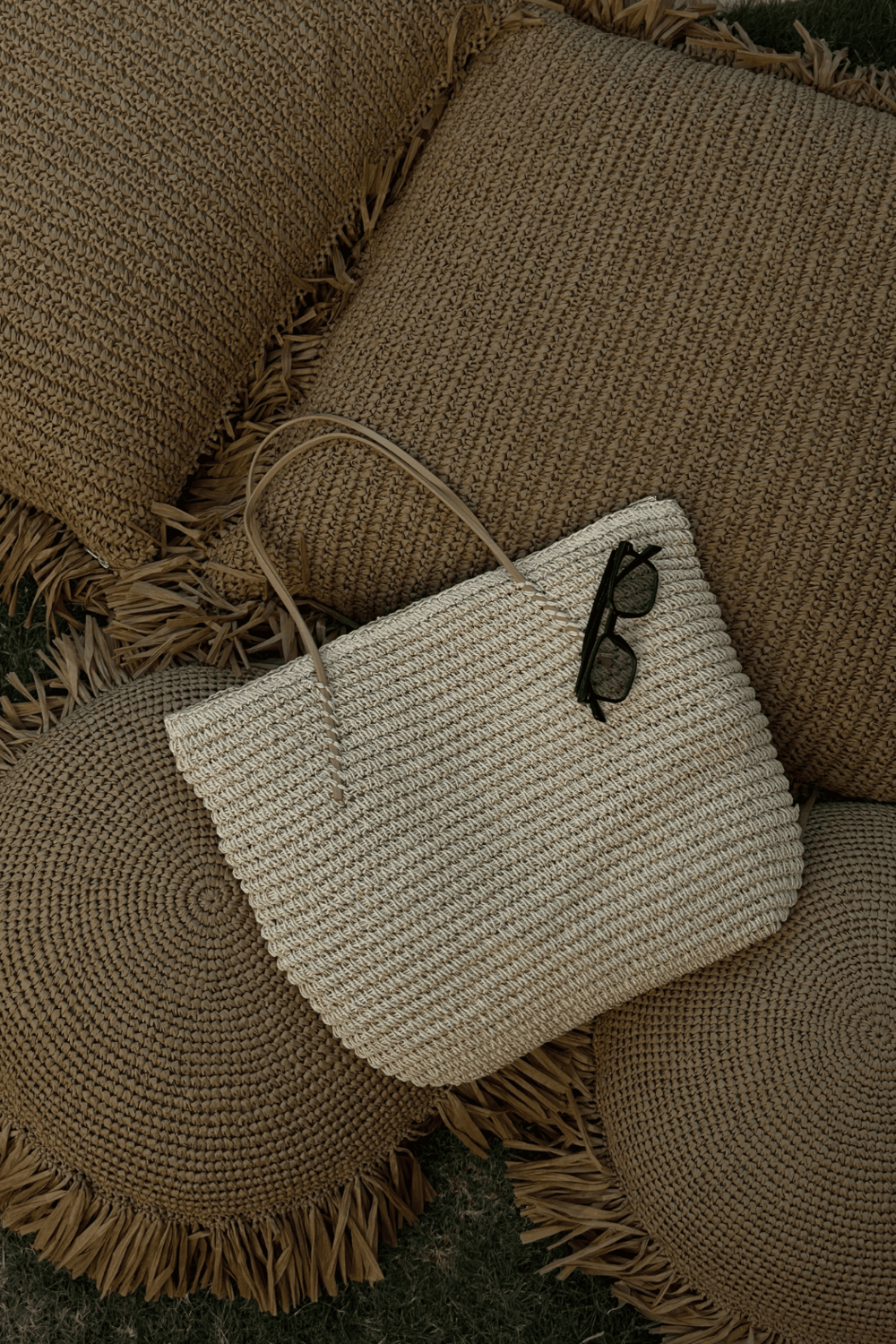 Loventa-Fermuarlı Hasır Çanta Bej Harmony-Omuz Çantası-1-Milagron.com