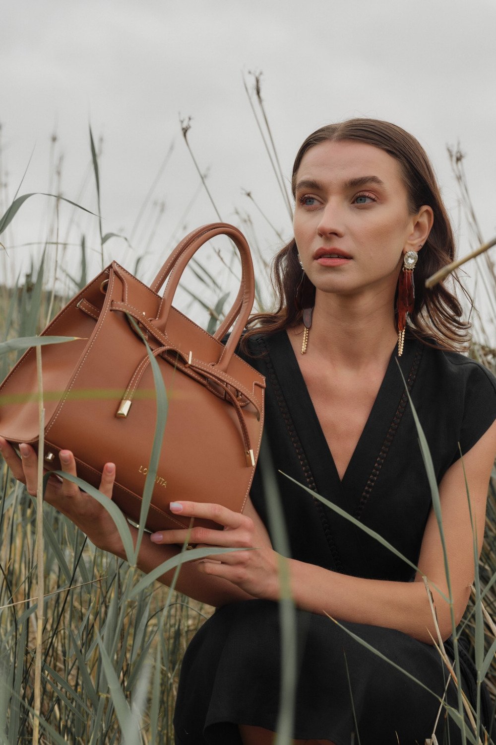 Loventa-Midsize Hand Bag Ciara-El Çantası-2-Milagron.com
