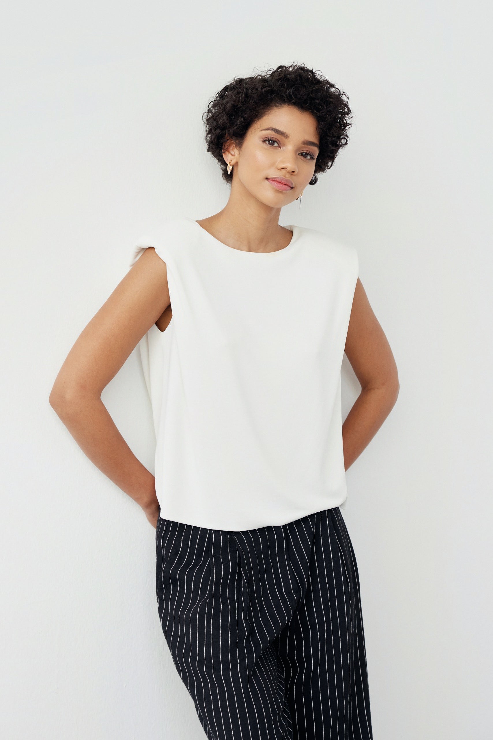 Lucentie-Hailey Top-Top-3-Milagron.com